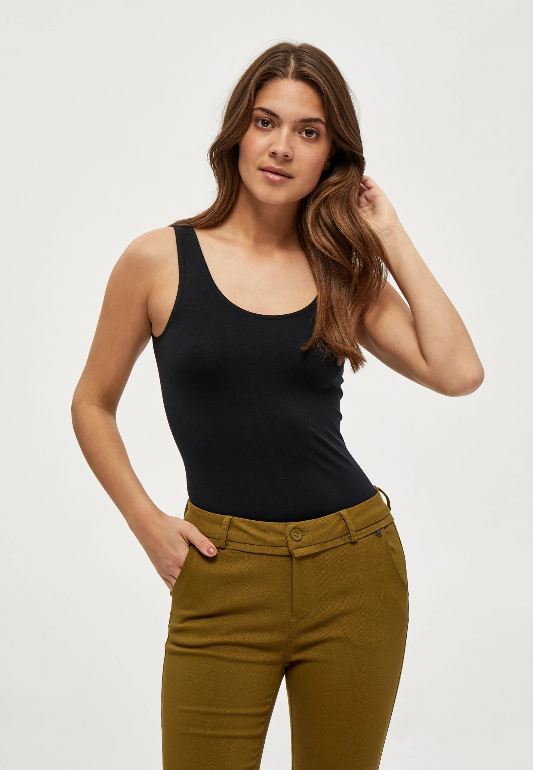 Minus Clarice - Top - Black 3 Minus Clarice - Top - Black