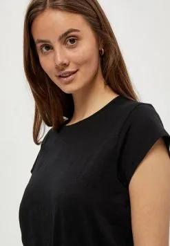 Minus Leti Tee - T-Shirt Basic - Black 12 Minus Leti Tee - T-Shirt Basic - Black -Minus Winkel 03b54efe0492470d85ddcd5cc937eb06