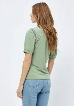 Minus Johanna- T-Shirt Basic - Basil Green -Minus Winkel 0a023b42a69a4131be18413816530ca1