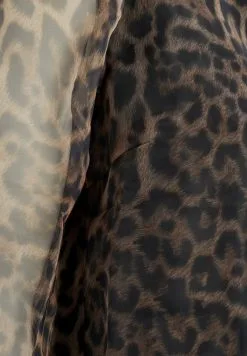 Minus Aria - Blouse - Dark Leo Print -Minus Winkel 0fccb89bff6749a4abbda561ef7841f9