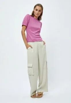 Minus Johanna- T-Shirt Basic - Super Pink -Minus Winkel 121830334c234aeb961222f76a2e2032