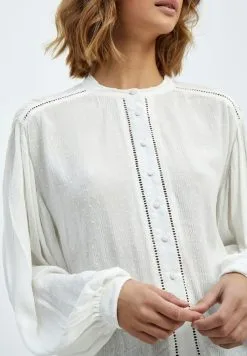 Minus Denia- Blouse - Cloud Dancer -Minus Winkel 1707b5db56984bf5a3d27390ceb48583