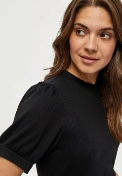 Minus Johanna- T-Shirt Basic - Black -Minus Winkel 1e20d1a2cfb44d00bcb119b4cac587f6