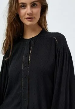 Minus Denia- Blouse - Black -Minus Winkel 1e55e88219ab42a481ba417e3c5f3f24