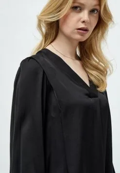 Minus Caty - Blouse - Black -Minus Winkel 23ffdb6a4c7442d28eb01ca2985fc4c1