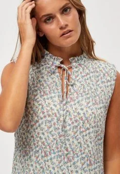 Minus Rikka- Top - Frosted Mint Flower Print -Minus Winkel 24fad2370d054af0995489c90613f955