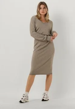 Minus Vilena V-Neck - Gebreide Jurk - Bruin