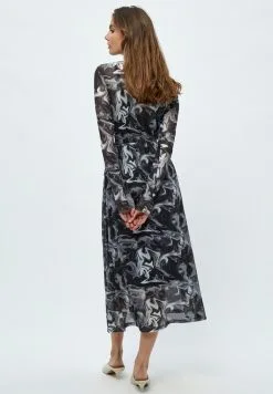 Minus Jurk - Black Swirl Print 8 Minus Jurk - Black Swirl Print -Minus Winkel 29b6f76beb9446b883008d239fc71c48