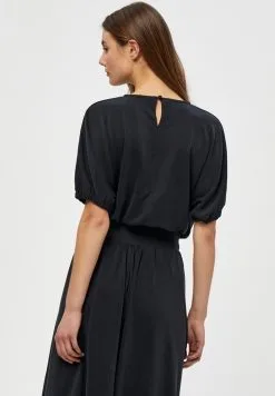 Minus Addilyn- Blouse - Black -Minus Winkel 2b489756aea64f0f92bbf3bbb8a90ed3