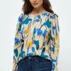 Minus Blouse - Royal Blue Flower Print -Minus Winkel 3426e4907bf24c988f2a78589de52b21