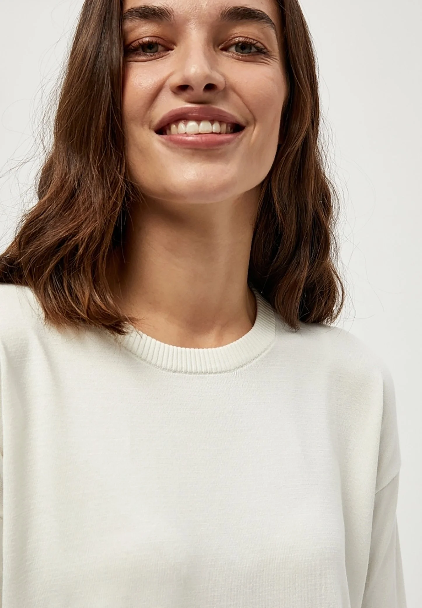 Minus Elne - Trui - Broken White 6 Minus Elne - Trui - Broken White - Afbeelding 4