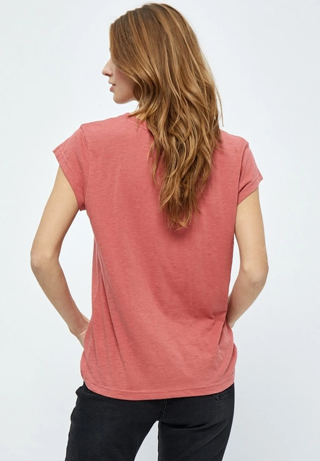 Minus Leti Tee - T-Shirt Basic - Dusty Cedar Red 5 Minus Leti Tee - T-Shirt Basic - Dusty Cedar Red - Afbeelding 3