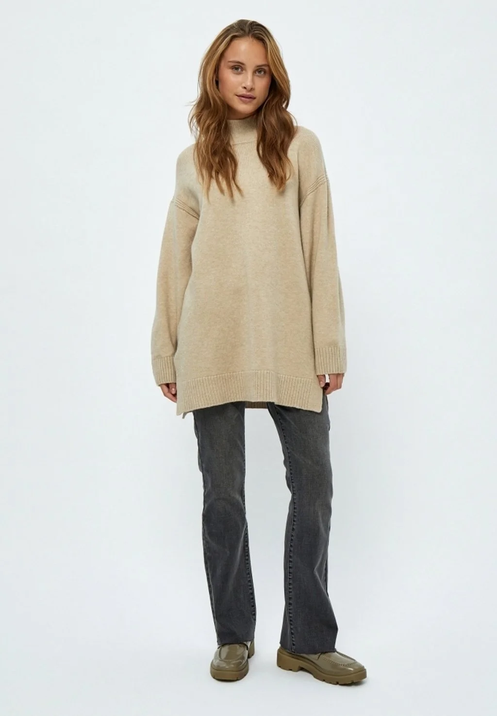 Minus Trui - Sand Gray 4 Minus Trui - Sand Gray - Afbeelding 2