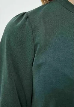 Minus Darsy Puff Sleeve - T-Shirt Basic - Jungle Green -Minus Winkel 45e82accc893443aa281e7eaf73cb39f