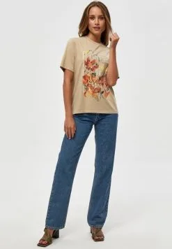 Minus Lemia - T-Shirt Print - Warm Sand -Minus Winkel 4727d2fa553643da8e11c65e6ed2e867