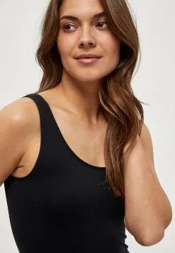 Minus Clarice - Top - Black 9 Minus Clarice - Top - Black -Minus Winkel 4cf8d552461f42d4a3bee27ec068d1b0