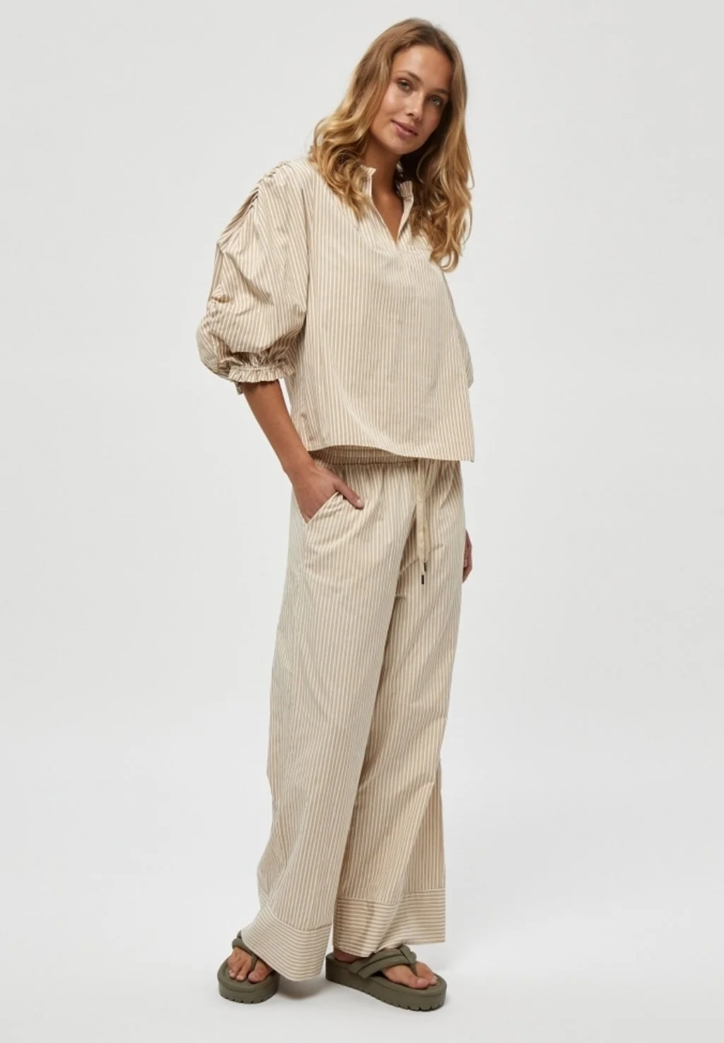 Minus Savia- Broek - Sand Stripes 4 Minus Savia- Broek - Sand Stripes - Afbeelding 2