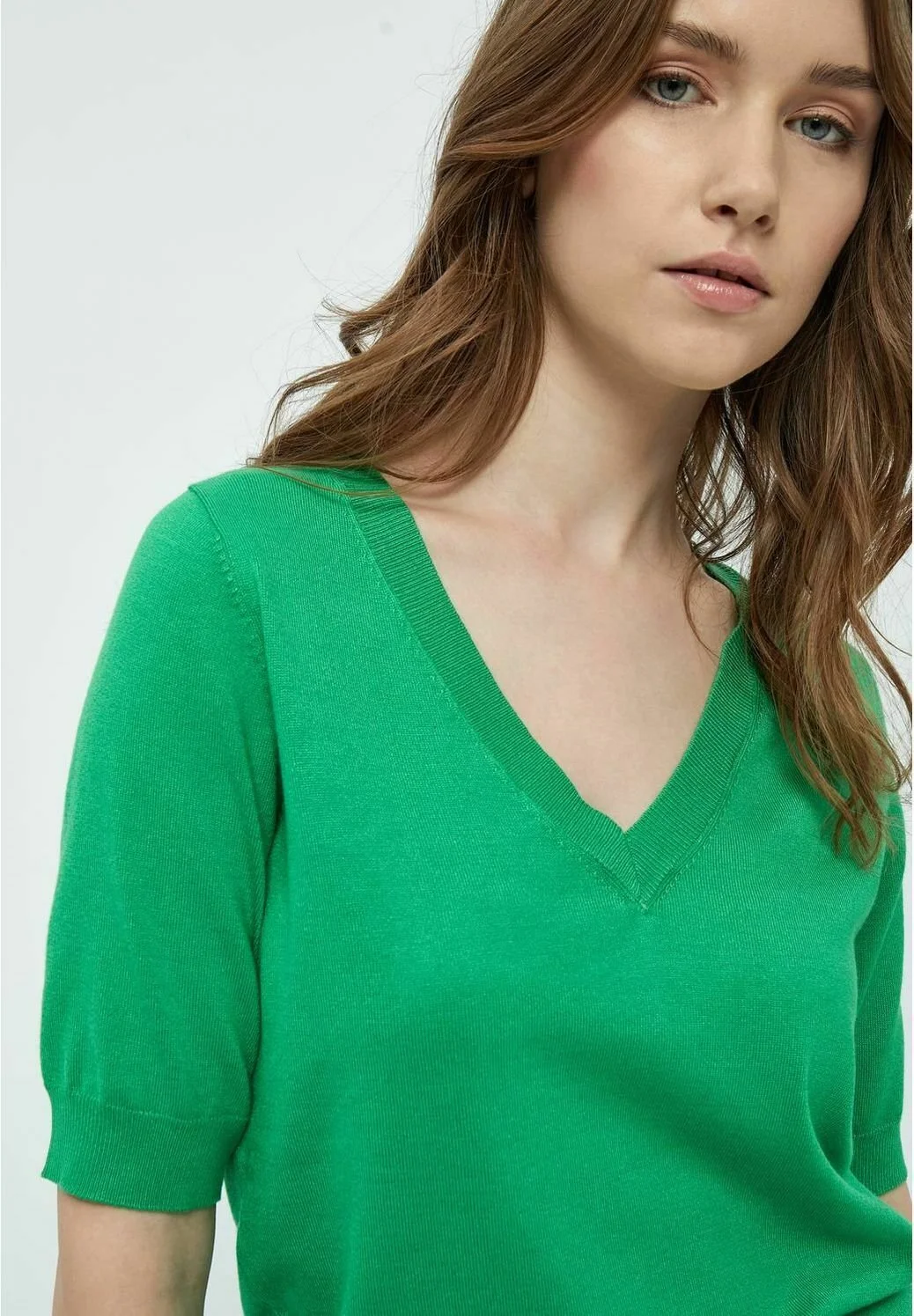 Minus Milla V-Neck 1 - T-Shirt Basic - Island Green 6 Minus Milla V-Neck 1 - T-Shirt Basic - Island Green - Afbeelding 4