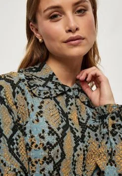 Minus Alyx - Overhemdblouse - Misty Blue Snake Print -Minus Winkel 592319a39ca04172ac7ced748e73dfc5