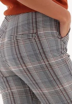 Minus Broeken Carma Check Flared - Broek - Bruin -Minus Winkel 5cbed782ebf24085bd2983da4e23dc27