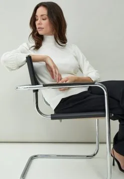 Minus Mersin Roll Neck- Trui - Broken White -Minus Winkel 62beb1a4de8b4355bd18605dad659517