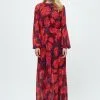 Minus Vistia- Maxi-Jurk - Pastel Red Rose Print 1 Minus Vistia- Maxi-Jurk - Pastel Red Rose Print -Minus Winkel 637d38a63bdc4d68a6dfda45e0e354cb