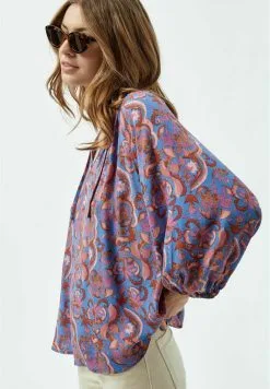 Minus Katana 3 4 Sleeve 1 - Blouse - Regatta Blue Pr -Minus Winkel 65bd284f24f34a249afef17177974797