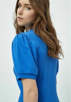 Minus Johanna- T-Shirt Basic - Regatta Blue -Minus Winkel 690a5a270b5c4d96b31dca8821bdece5