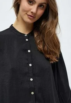 Minus Candy- Blouse - Black -Minus Winkel 6aa2750b63e04d13ac9732468da0c273