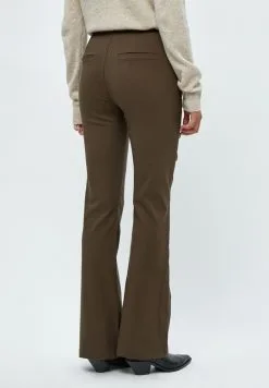 Minus Carma- Broek - Slate Brown -Minus Winkel 71784626761a4b549d78aac0f07d8aca