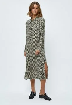 Minus Lasina - Blousejurk - Monocrome Print