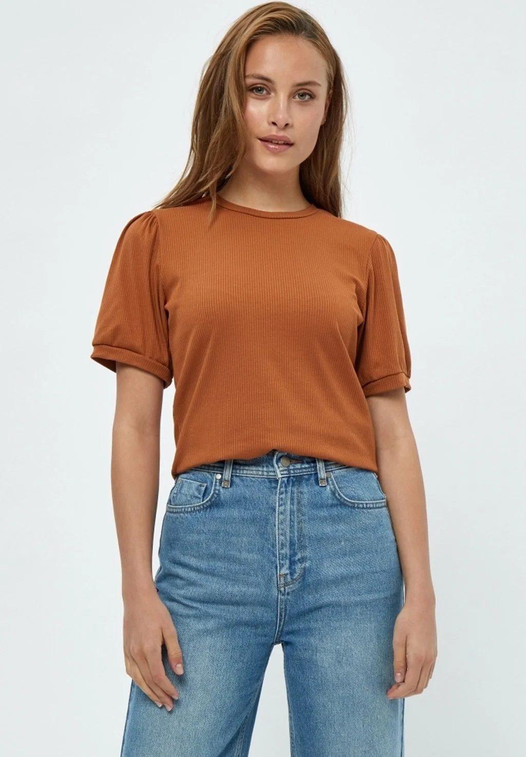 Minus Johanna- T-Shirt Basic - Desert Sand 3 Minus Johanna- T-Shirt Basic - Desert Sand