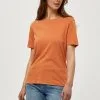 Minus Cathy - T-Shirt Basic - Sunbaked 1 Minus Cathy - T-Shirt Basic - Sunbaked -Minus Winkel 7b75bfcccb1642d3a17b407e403538a3