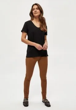 Minus Adele - T-Shirt Basic - Black