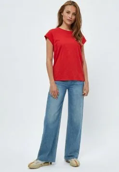 Minus Leti Tee - T-Shirt Basic - Lava Red -Minus Winkel 7fe682e26ec547c2af0d6b608eb3067a