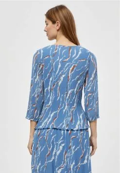 Minus Rikka Mia V Neck - Blouse - Denim Blue Graphic Print -Minus Winkel 81e9f5ae0ee4475287b386d5357b9202