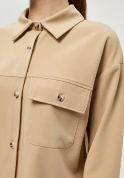 Minus Nagina- Overhemdblouse - Warm Sand -Minus Winkel 873f513c8d6b415da3e3880f2e1ebb32