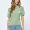 Minus Johanna- T-Shirt Basic - Basil Green -Minus Winkel 8a1603e1504e4f879bceeda79b69c1be