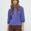 Minus Johanna 3/4 Sleeve - Trui -Iris Bloom Purple -Minus Winkel 951309d7d17740408e5dad6a1ca4a71a