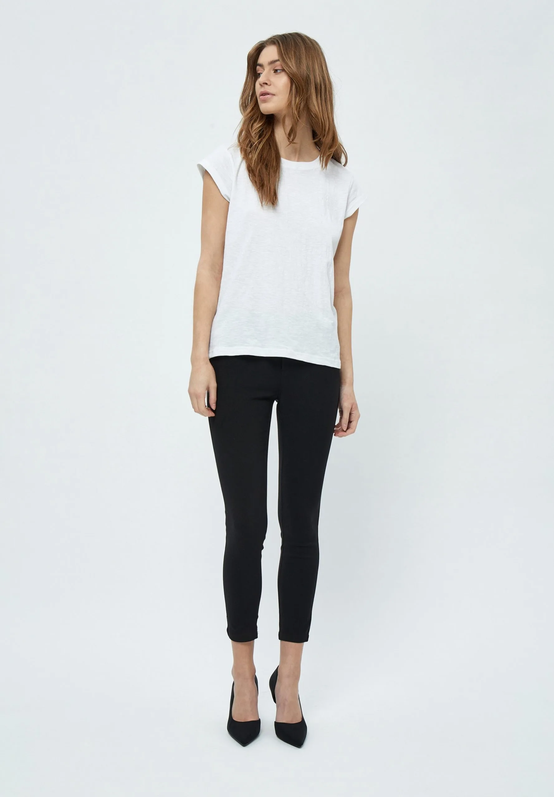 Minus Carma 7/8 - Chino - Black 3 Minus Carma 7/8 - Chino - Black - Afbeelding 2