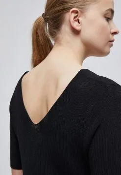 Minus Bex- T-Shirt Basic - Black -Minus Winkel 9f60a07e92634c949f6f3ae04ff9321e