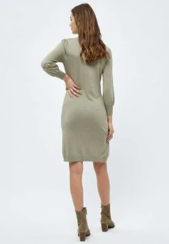 Minus Mersin Highneck - Etui-Jurk - Wood Smoke Melange -Minus Winkel 9ffb2a16104349faa4d2d478815bb07a