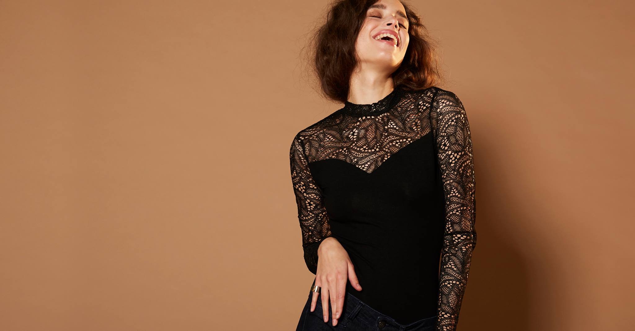 Voorkant -Minus Winkel Minus w