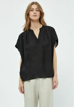 Minus Megara V-Neck Cap Sleeve- Blouse - Black
