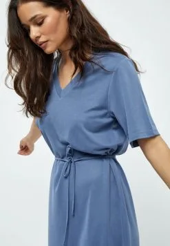 Minus Brinley- Jurk - Denim Blue -Minus Winkel ad9c7cb088d843bea3e8f3dd07a88117