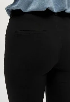 Minus Carma- Chino - Black -Minus Winkel b23dd752e7314771a3dc784470b74416