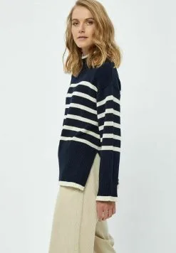 Minus Leonie Turtleneck- Trui - S Navy Stripe -Minus Winkel bd9271f7f6b84500b30c064800b3f283