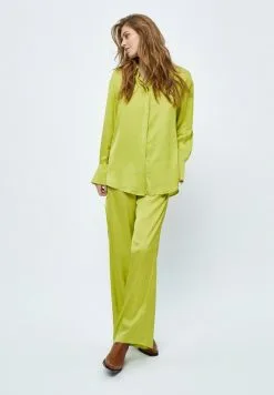 Minus Kamia Oversized - Overhemdblouse - Bright Lime -Minus Winkel c17ff16e389641eca118521fe05719c2