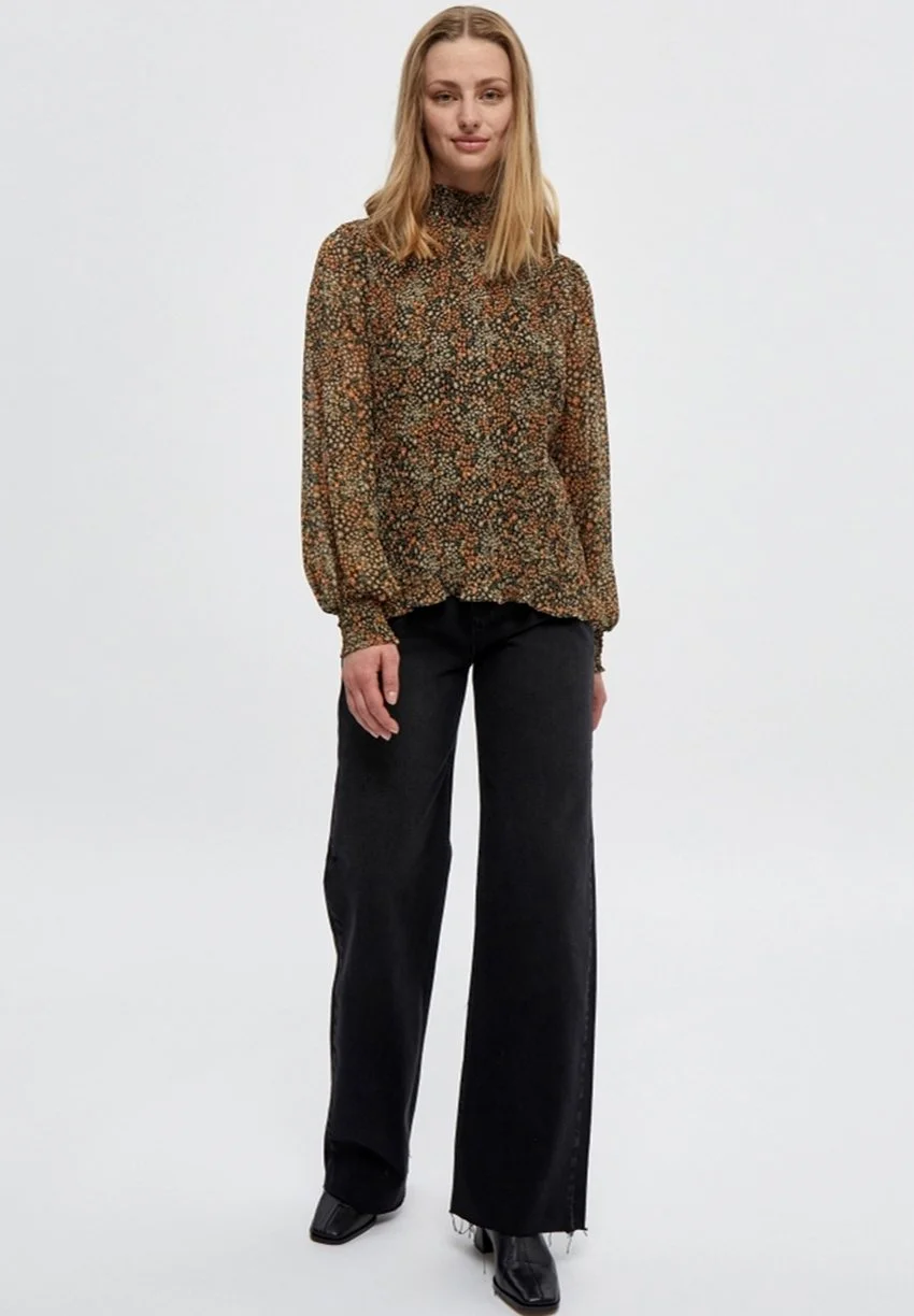 Minus Gia - Blouse - Brown 4 Minus Gia - Blouse - Brown - Afbeelding 2