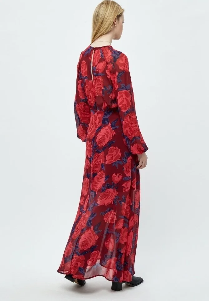 Minus Vistia- Maxi-Jurk - Pastel Red Rose Print 5 Minus Vistia- Maxi-Jurk - Pastel Red Rose Print - Afbeelding 3